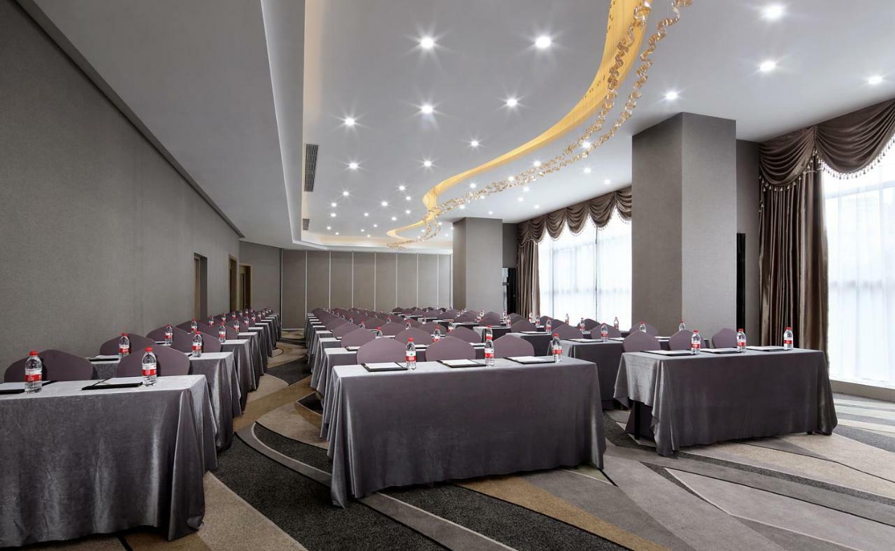 Hongdu Hotel Shenzhen Esterno foto